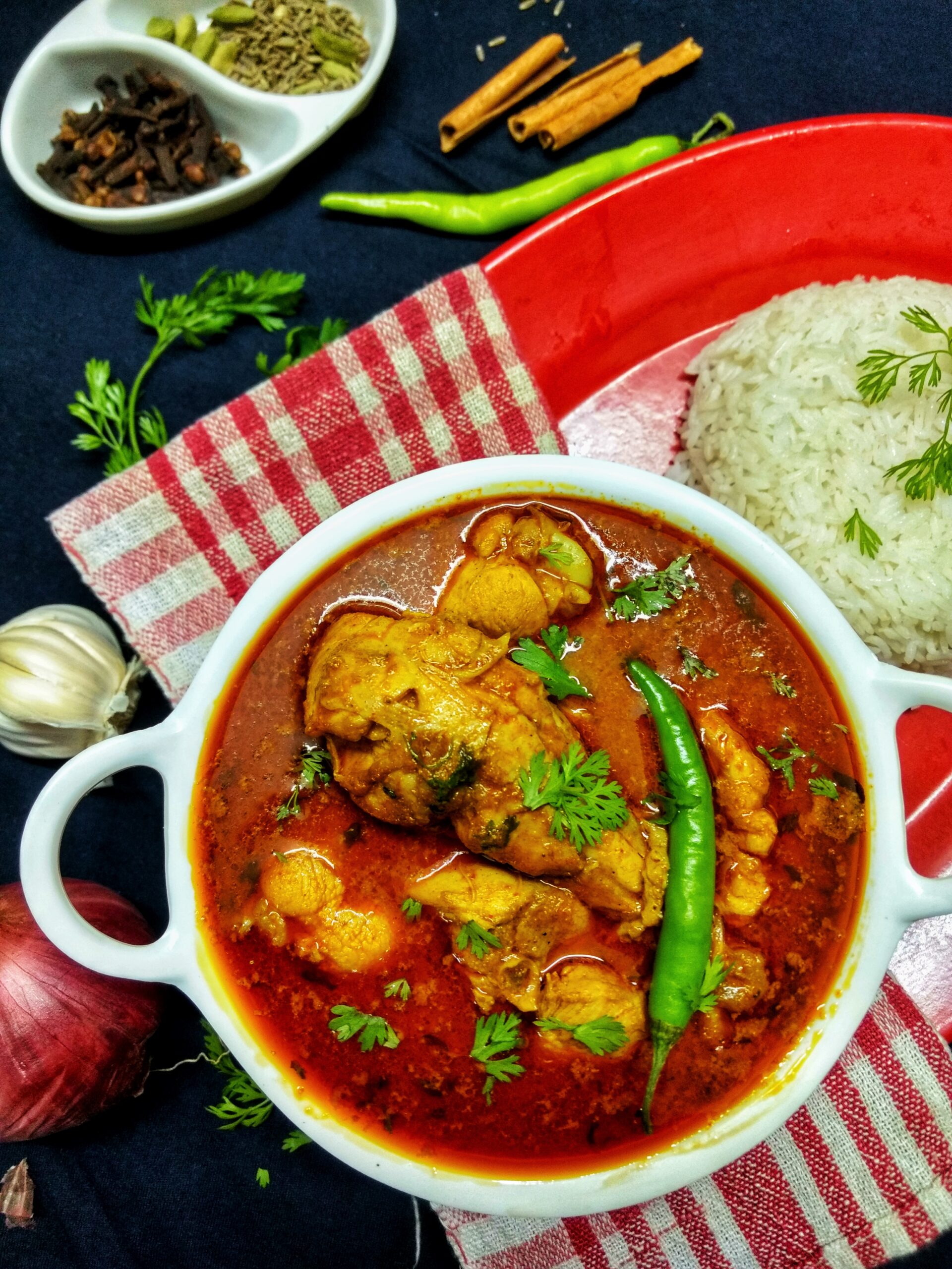 Kolhapuri Chicken | Spicy (Zanzanit) Chicken curry