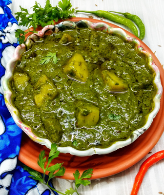 Aloo Palak Restaurant style | Potato Spinach Curry Recipe