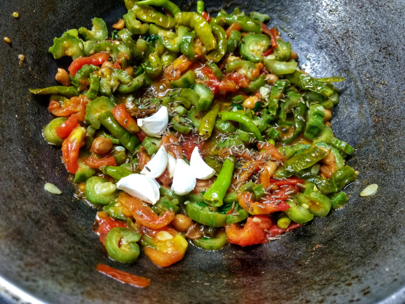 beerakaya tomato pachadi step 11